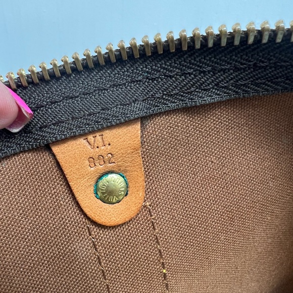 Louis Vuitton 45 Keepall - Picture 7 of 7